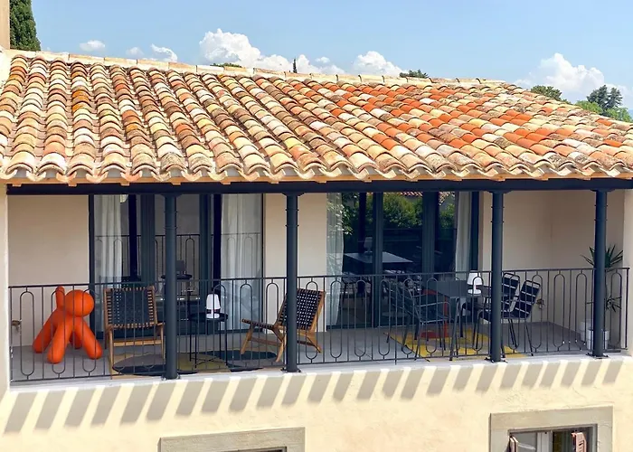 Gite Au Pied De La Cite Medievale - Le 127